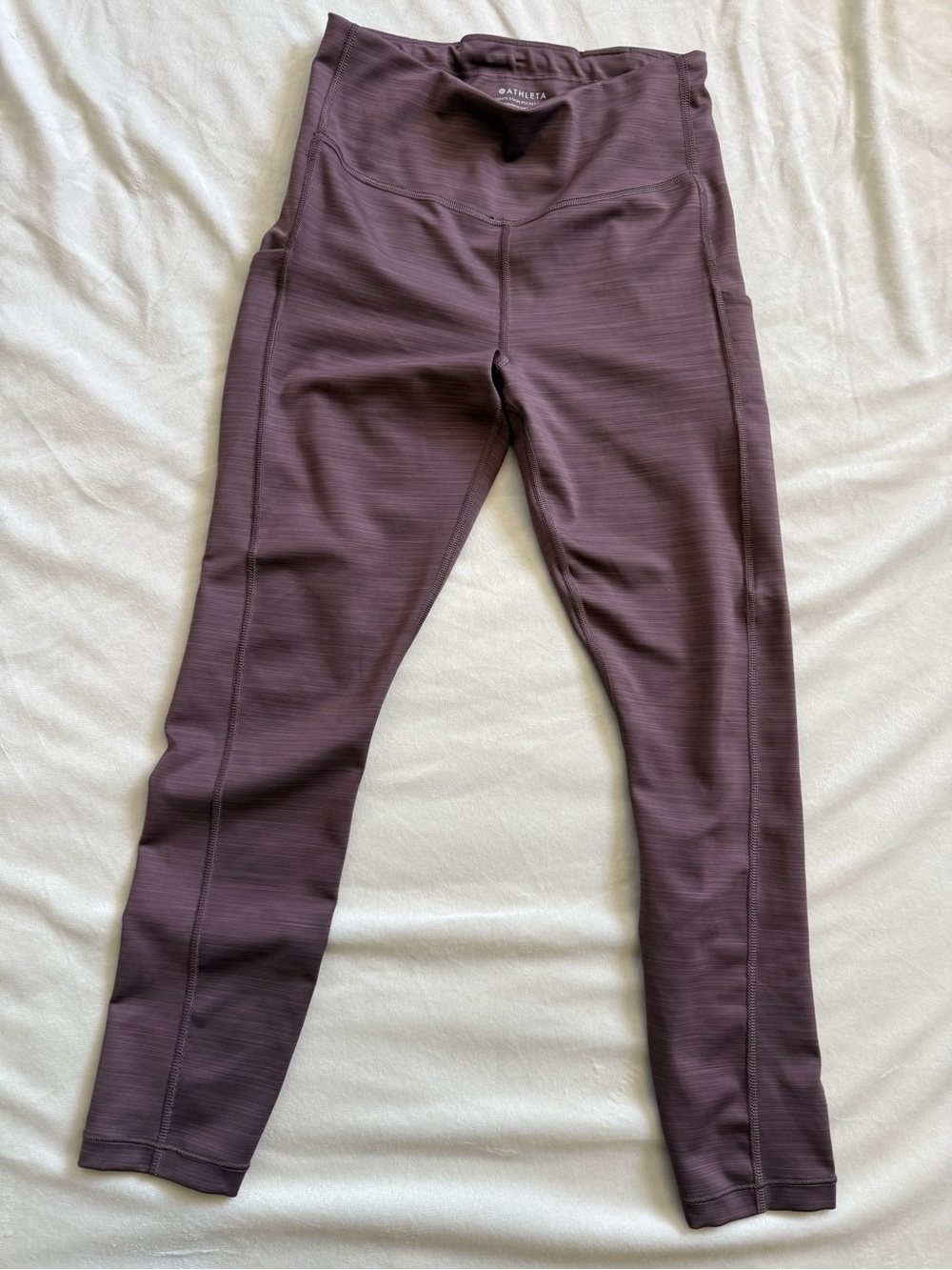 Athleta Ultimate Stash Pocket 7/8 Tight